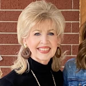 Meet your Posher, Patti